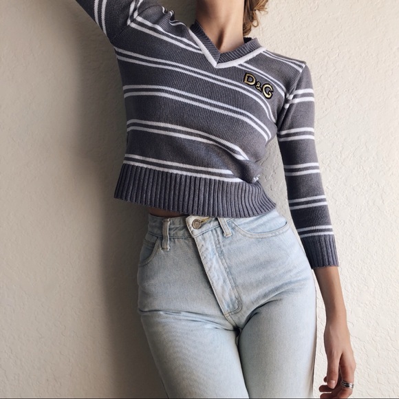 Super Cute Teeny Sweater - Picture 5 of 6